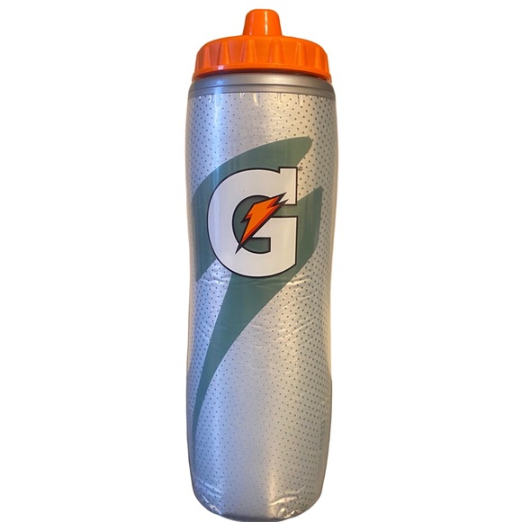 Gatorade Insulated Squeeze Water Bottle - Picture 1 of 2